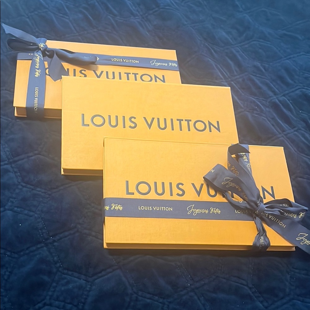 Louis Vuitton Gift Card Boxes with Blue Ribbon